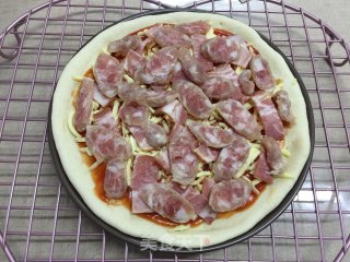 Ham and Bacon Thin Bottom Pizza recipe