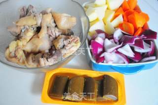 Three Yellow Curry Chicken recipe