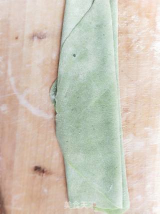 Chunk Beef Spinach Noodles recipe