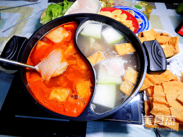 Fish Fillet Mandarin Duck Hot Pot recipe