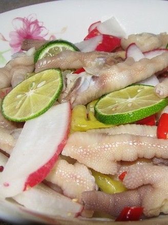 Lemon Soaked Chicken Feet recipe