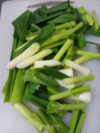 Braised Hakka Tofu with Garlic Sprouts recipe