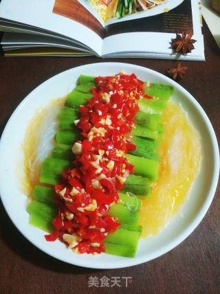 Steamed Loofah with Chopped Pepper and Vermicelli recipe