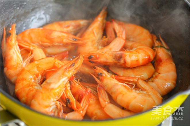 Stir-fried Shrimp with Homemade Oil recipe