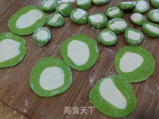 Emerald Cabbage Dumplings recipe