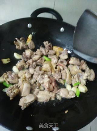 Stewed Chicken Drumsticks with Carrots recipe