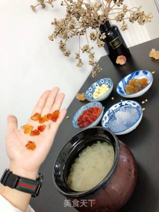 Peach Gum Snow Swallow Congee recipe