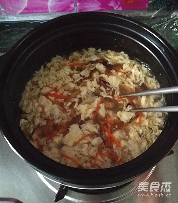 Chicken Shredded Yam Black Pepper Hot and Sour Soup recipe