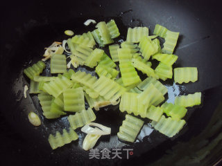 Stir-fried Lettuce recipe