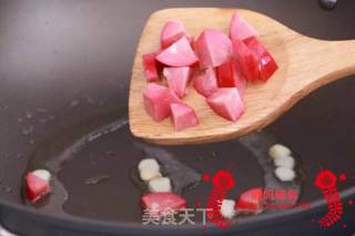 Braised Rice with Red Intestine recipe