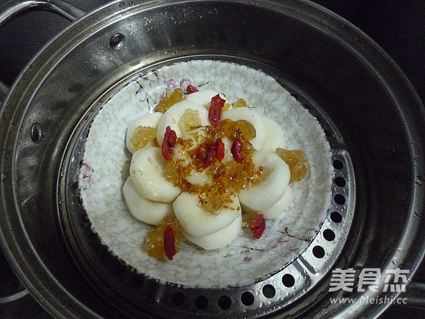 Sweet-scented Osmanthus Steamed Water Chestnut recipe