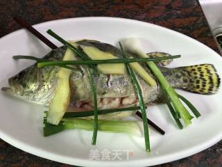 Steamed Osmanthus Fish recipe