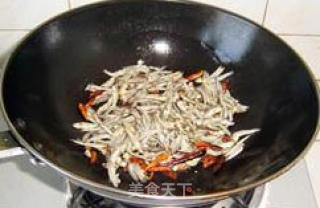 Tips to Get Rid of Dried Small Fish-spicy Dried Small Fish recipe