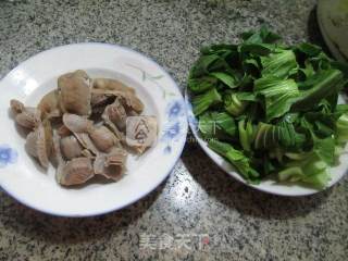 Stir-fried Vegetables with Chicken Gizzards recipe
