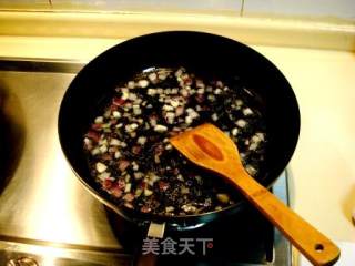 Pasta with Vegetable Black Vinegar Sauce recipe