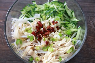 Cucumber Dried Tofu Mixed with Bean Sprouts recipe