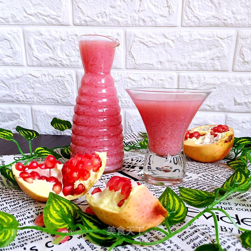 Pomegranate Pear Juice recipe