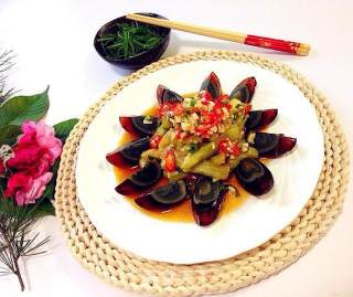 Red Pepper and Eggplant Mixed with Preserved Eggs recipe