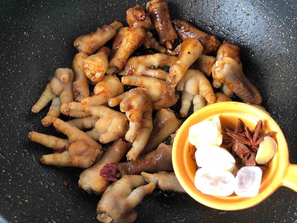 Sauce Chicken Feet recipe