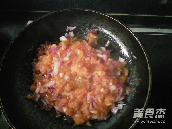 Spaghetti with Tomato Meat Sauce (simple) recipe