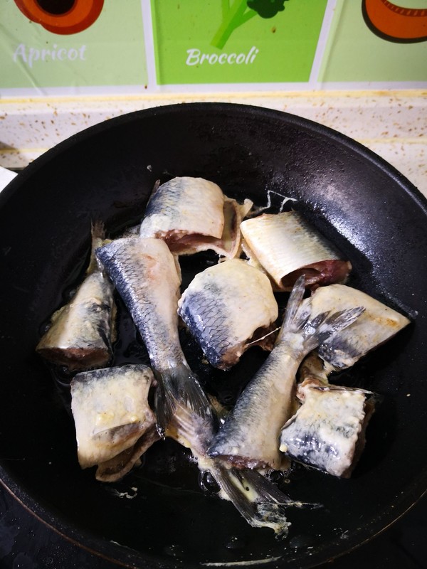 Braised Herring with Fish White recipe