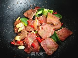 Food: Stir-fried Beef with Vegetable Pepper recipe