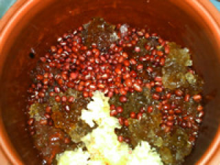 Red Bean Peach Gum White Fungus Soup recipe