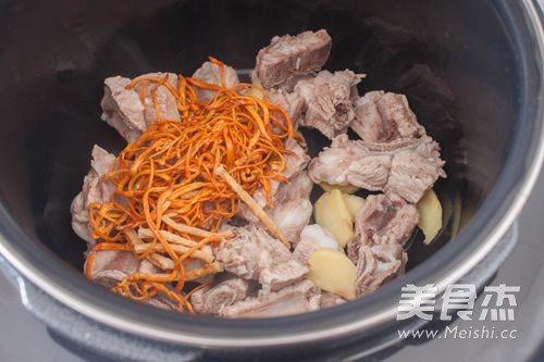 Cordyceps Corn Pork Ribs Soup recipe