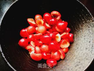 A Touch of Beauty in Early Summer: Cherry Syrup recipe