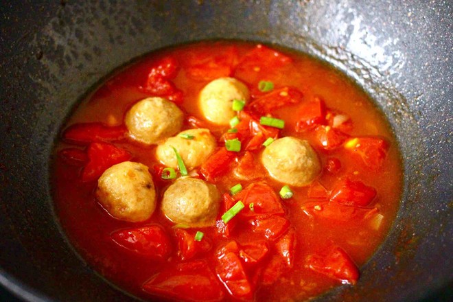 Curry Tomato Meatballs Topped with Rice recipe