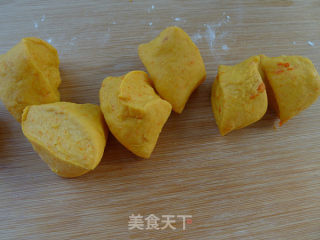 Rose Flower Persimmon Cake recipe