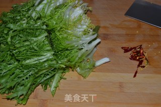 Hot and Sour Bitter Chrysanthemum recipe