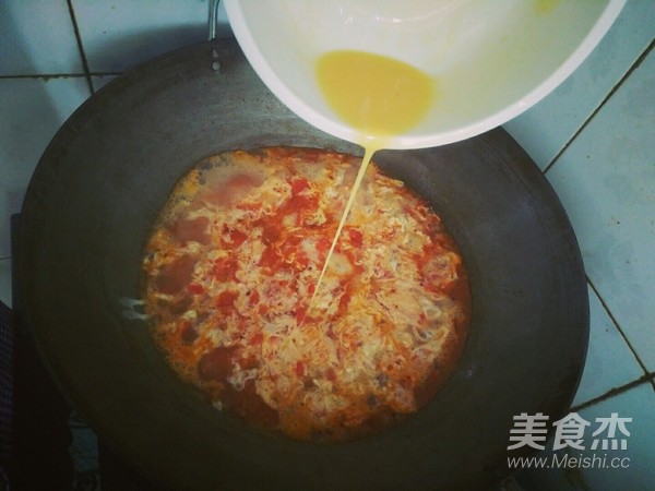 Tomato Egg Vermicelli Soup recipe