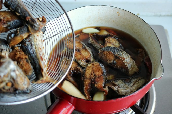 Jiaodong Smoked Spanish Mackerel recipe