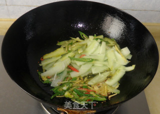 Fried Pork with Old Cucumber recipe