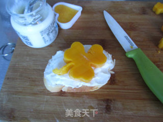 Mango Cheese Sandwich recipe