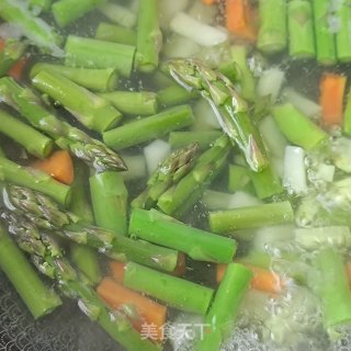 Asparagus and Potato Salad recipe