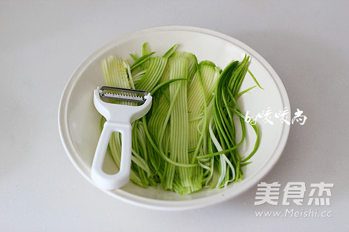 Shredded Zucchini Salad recipe