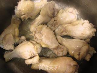 (12 Dao Fengwei Reissue) Chicken Stewed with Mushrooms recipe