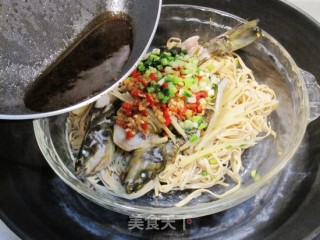 Steamed Fish with Chopped Pepper and Dried Bean Curd recipe