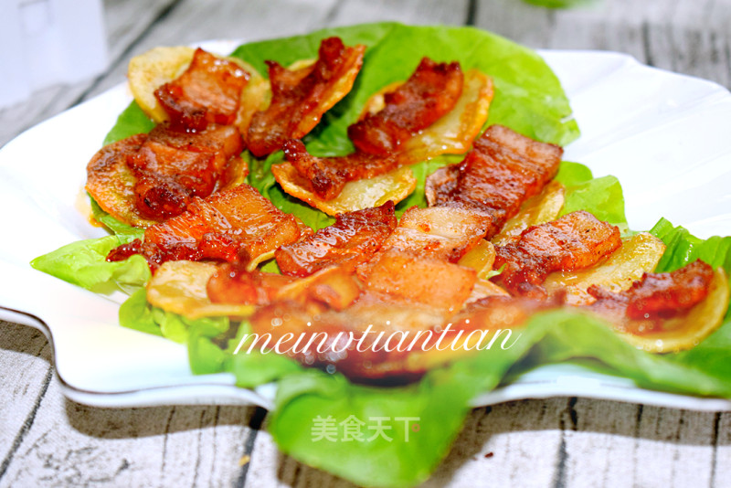 Roasted Pork Belly with Potato Chips recipe