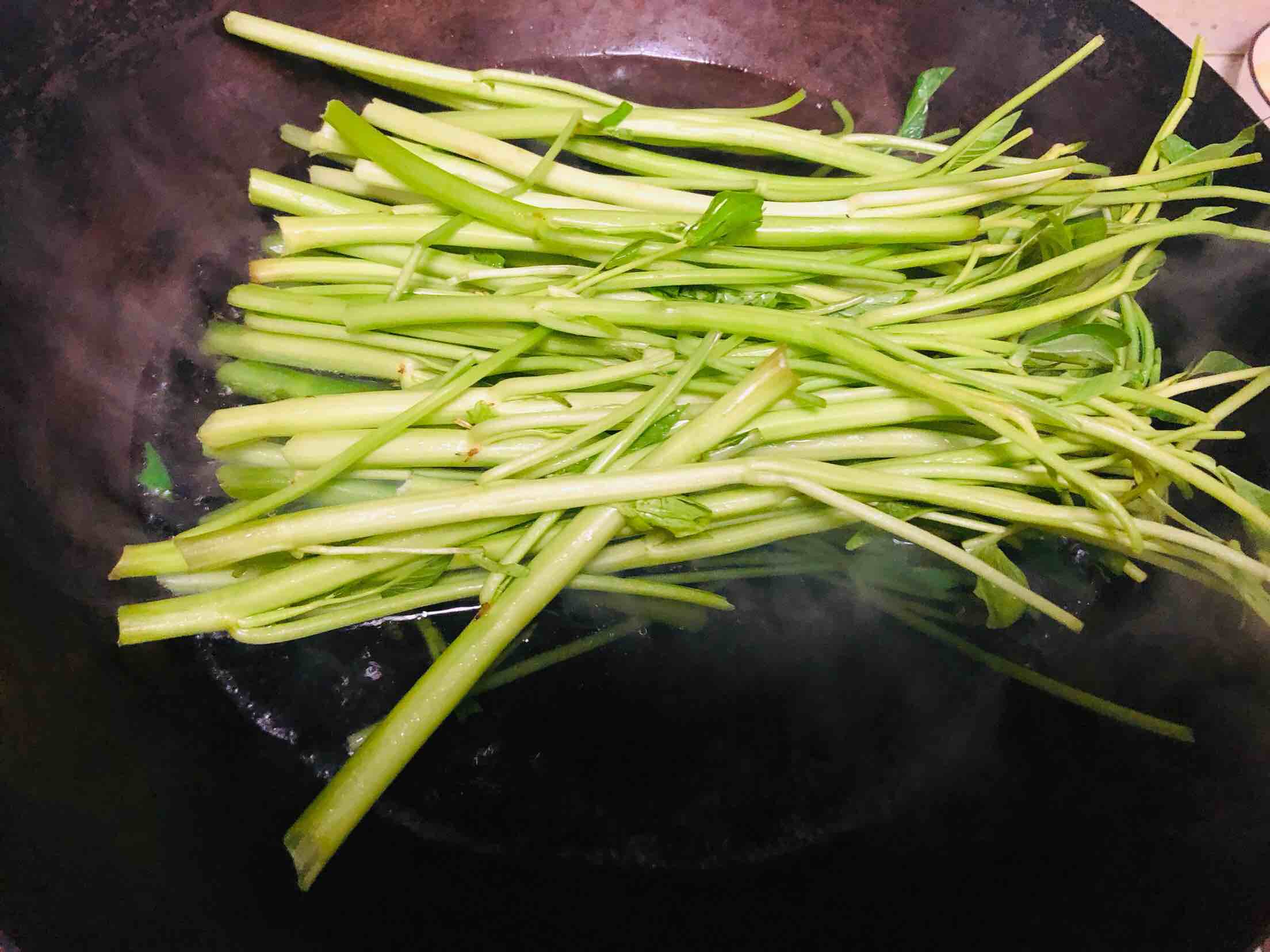 Water Spinach Mixed with Kelp recipe