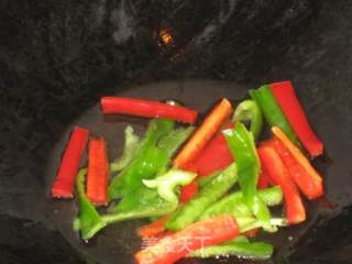 Stir-fried Reed with Seafood Mushroom recipe