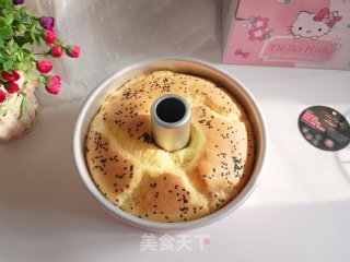 Sesame Chiffon Cake recipe