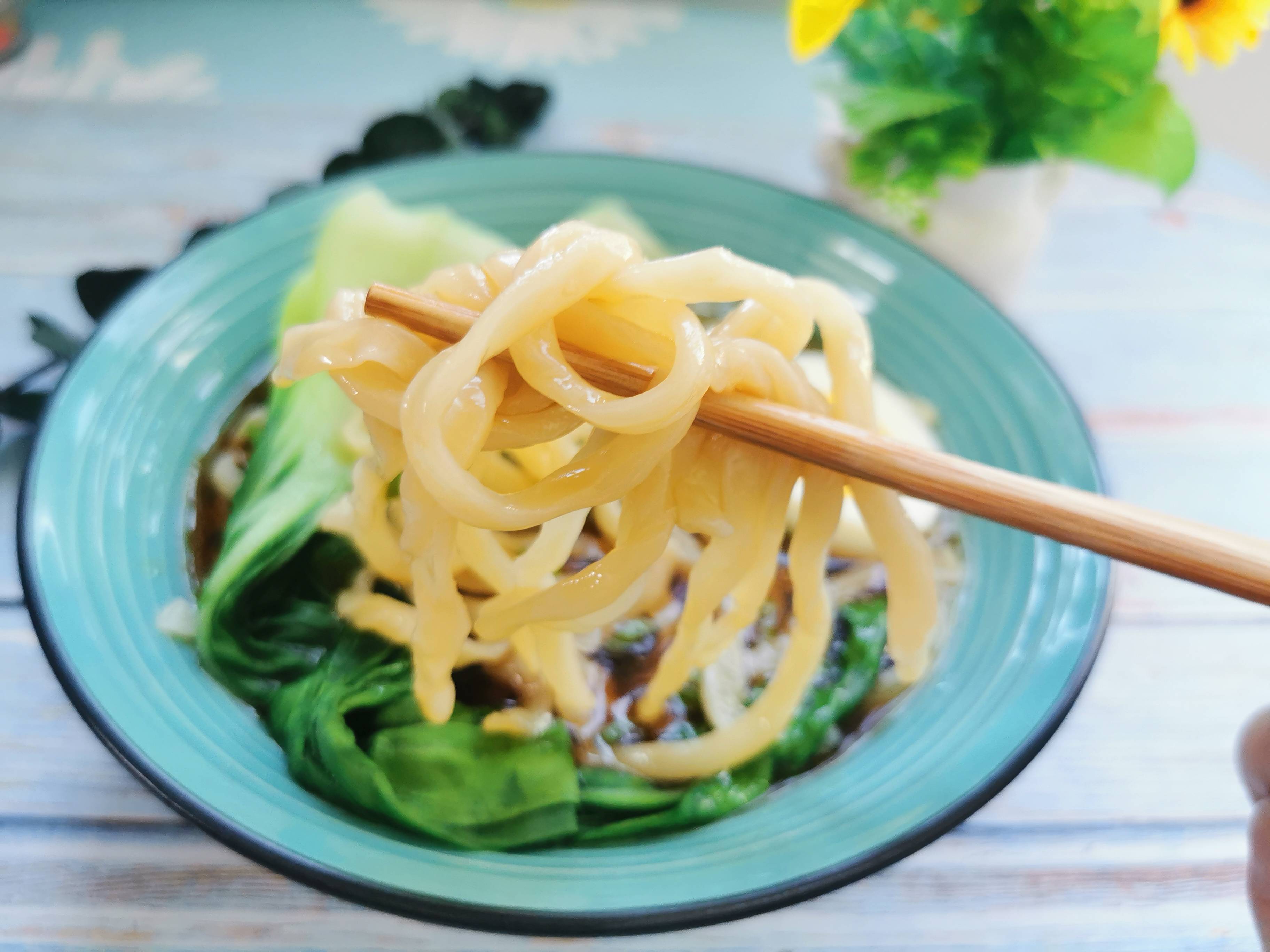 A Bowl of Yangchun Noodles recipe