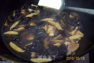 Mushroom Spare Ribs Shanzhen Noodle Soup recipe