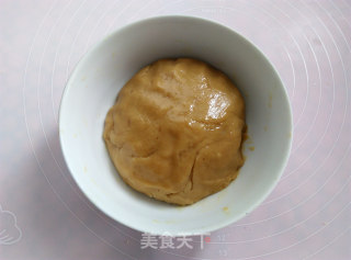 Walnut Jujube Mud Mooncake recipe