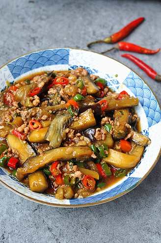 Eggplant with Minced Meat recipe