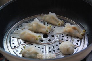 Steamed Dumplings with Cabbage and Shrimp, Suitable for One and A Half Year Old Baby recipe