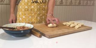 Fresh Meat Moon Cakes recipe